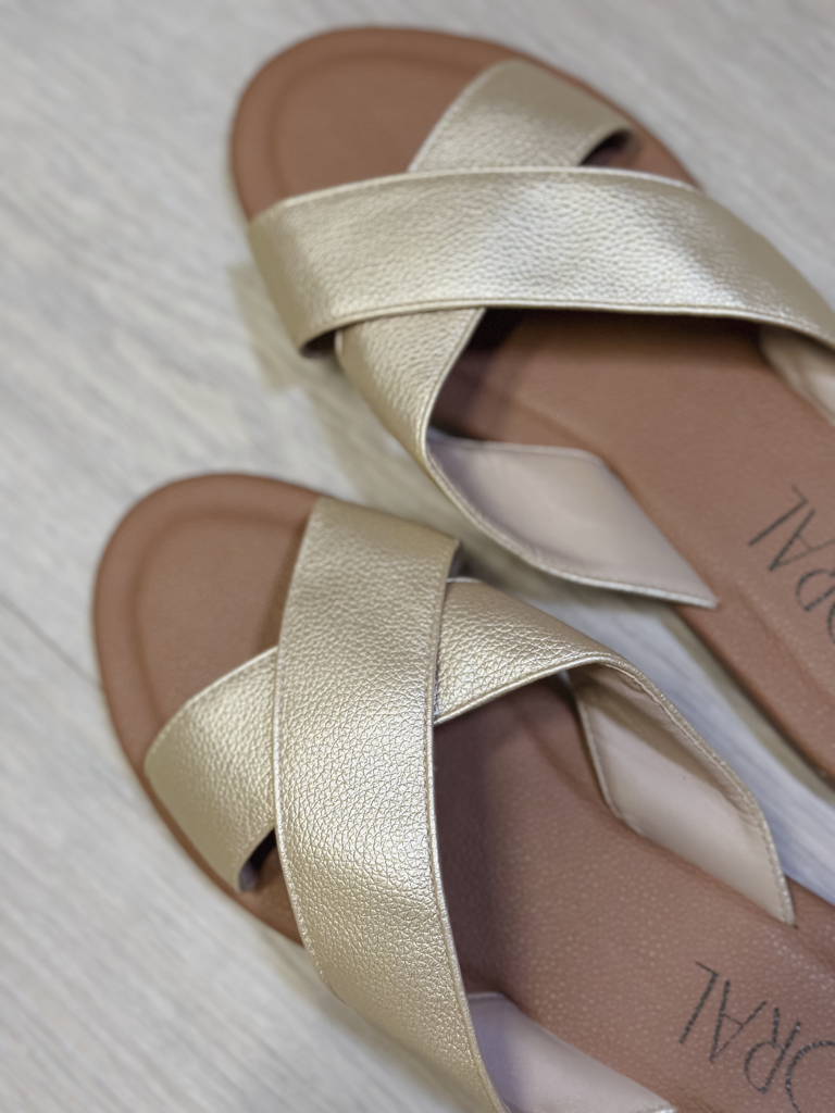 Sandalia Cruzada - Dorada