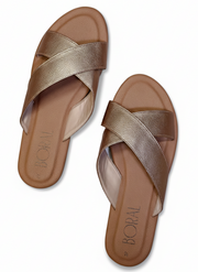 Sandalia Plana Cruzada - Bronce