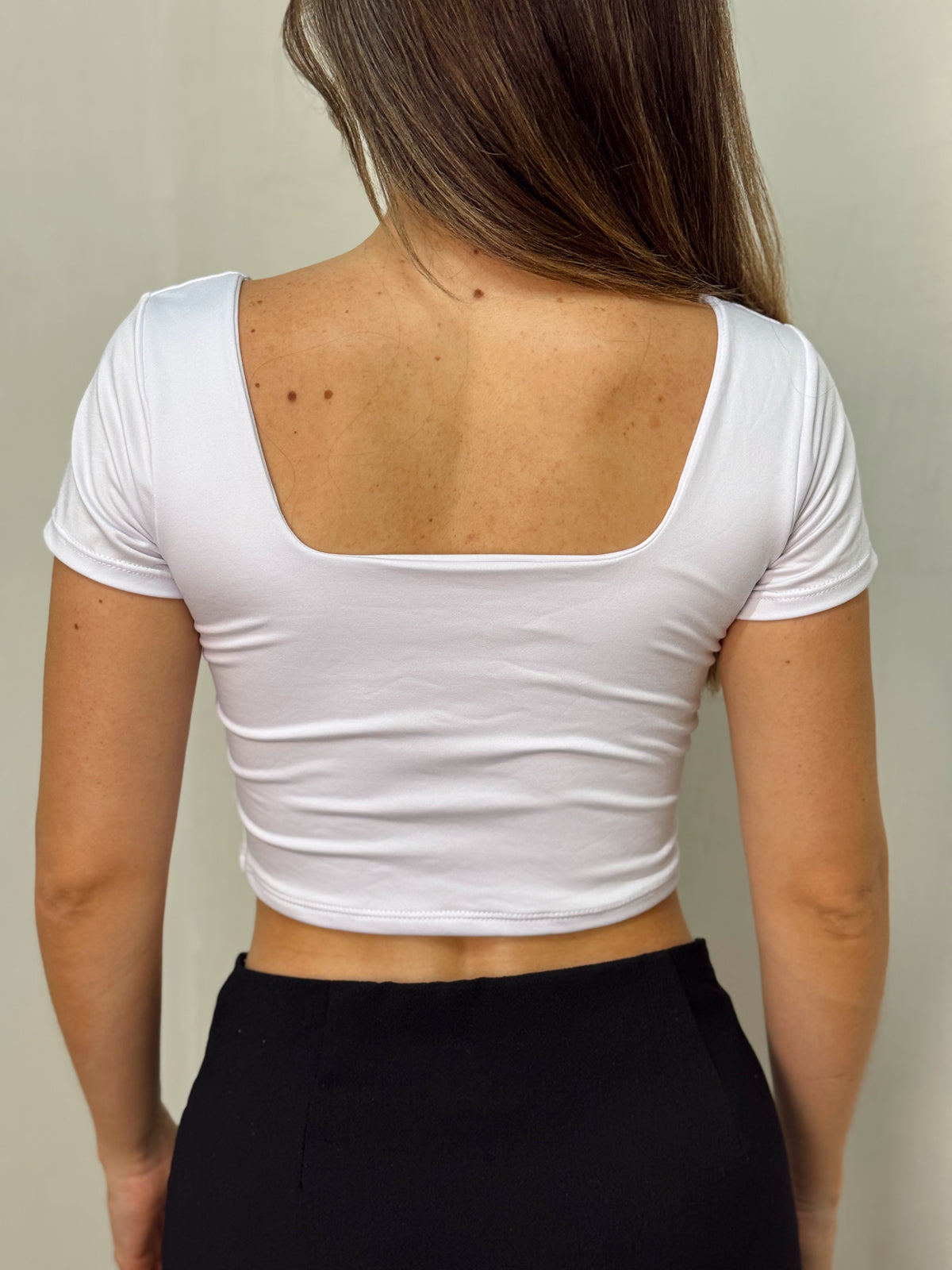 Blusa Corta talla U - Blanca