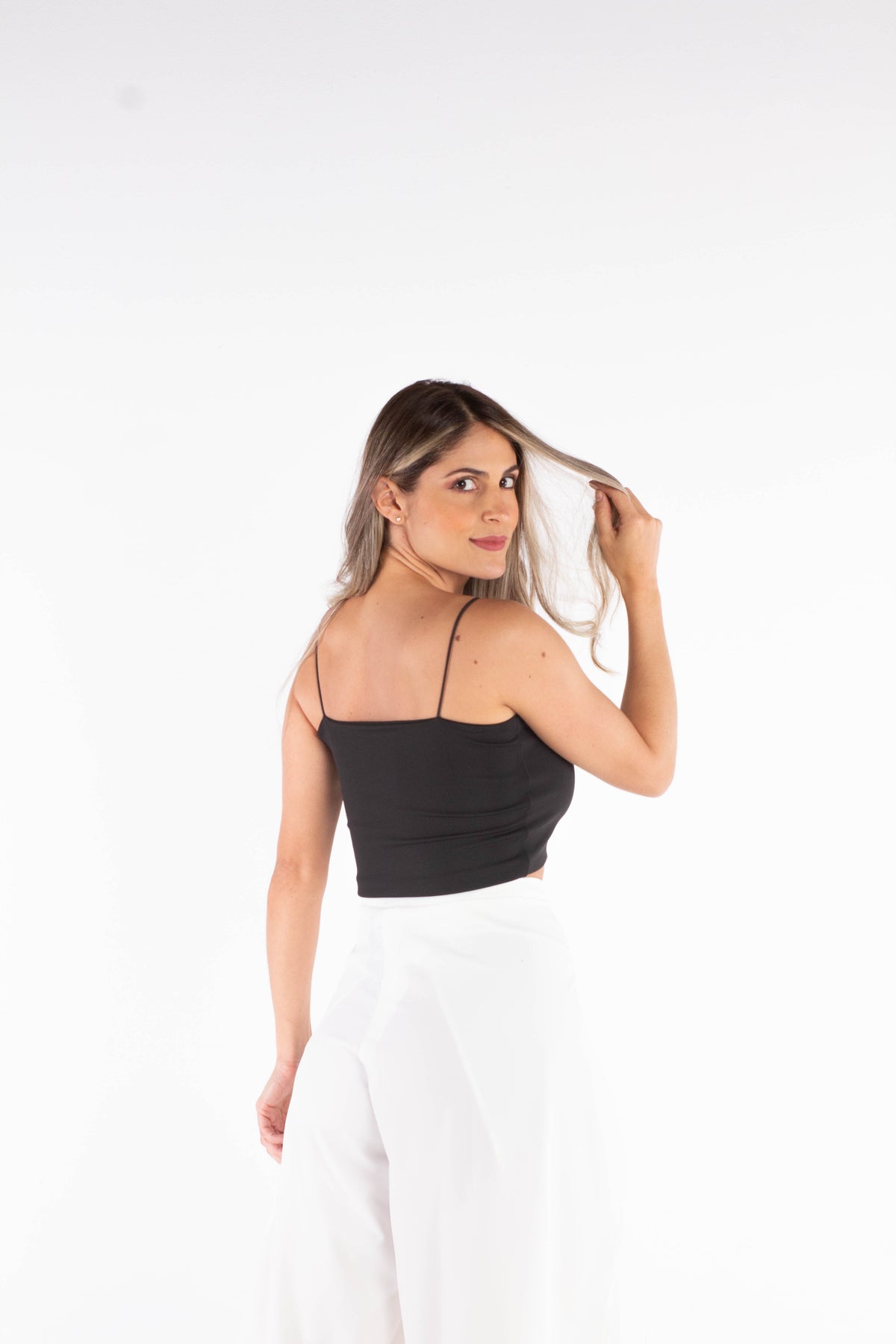 Croptop con tiras delgadas - Negro